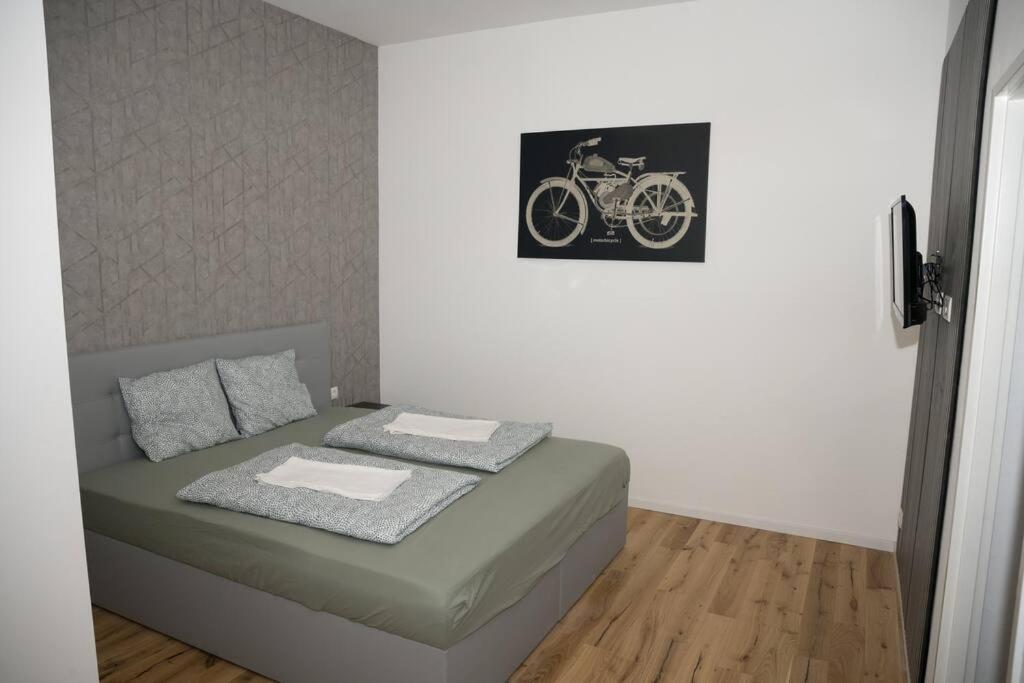 Rrooms Smart Appartement Wina Bagian luar foto